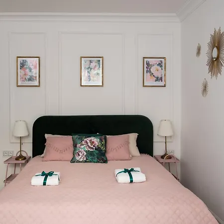 Daire Sublime Hoza 58 In Upscale Neighbourhood, Discover On Foot *