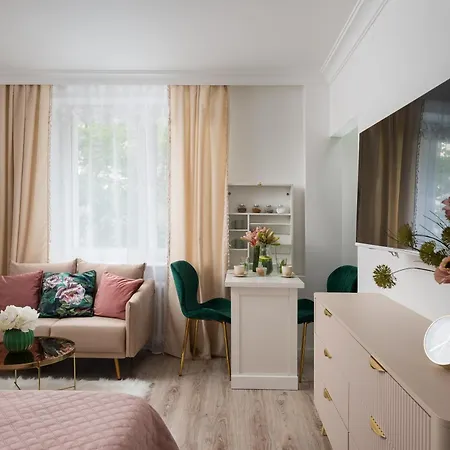 Sublime Hoza 58 In Upscale Neighbourhood, Discover On Foot *